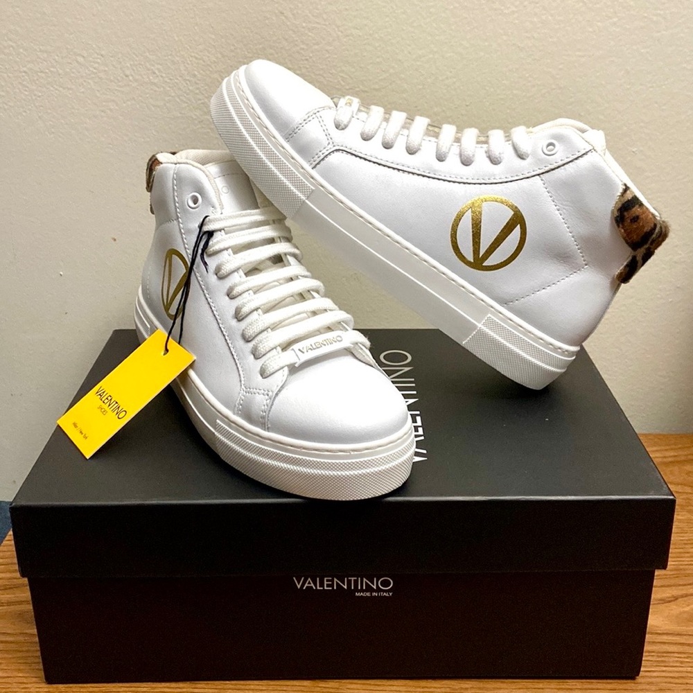 NWB Valentino Petra Leather White High Top Sneaker